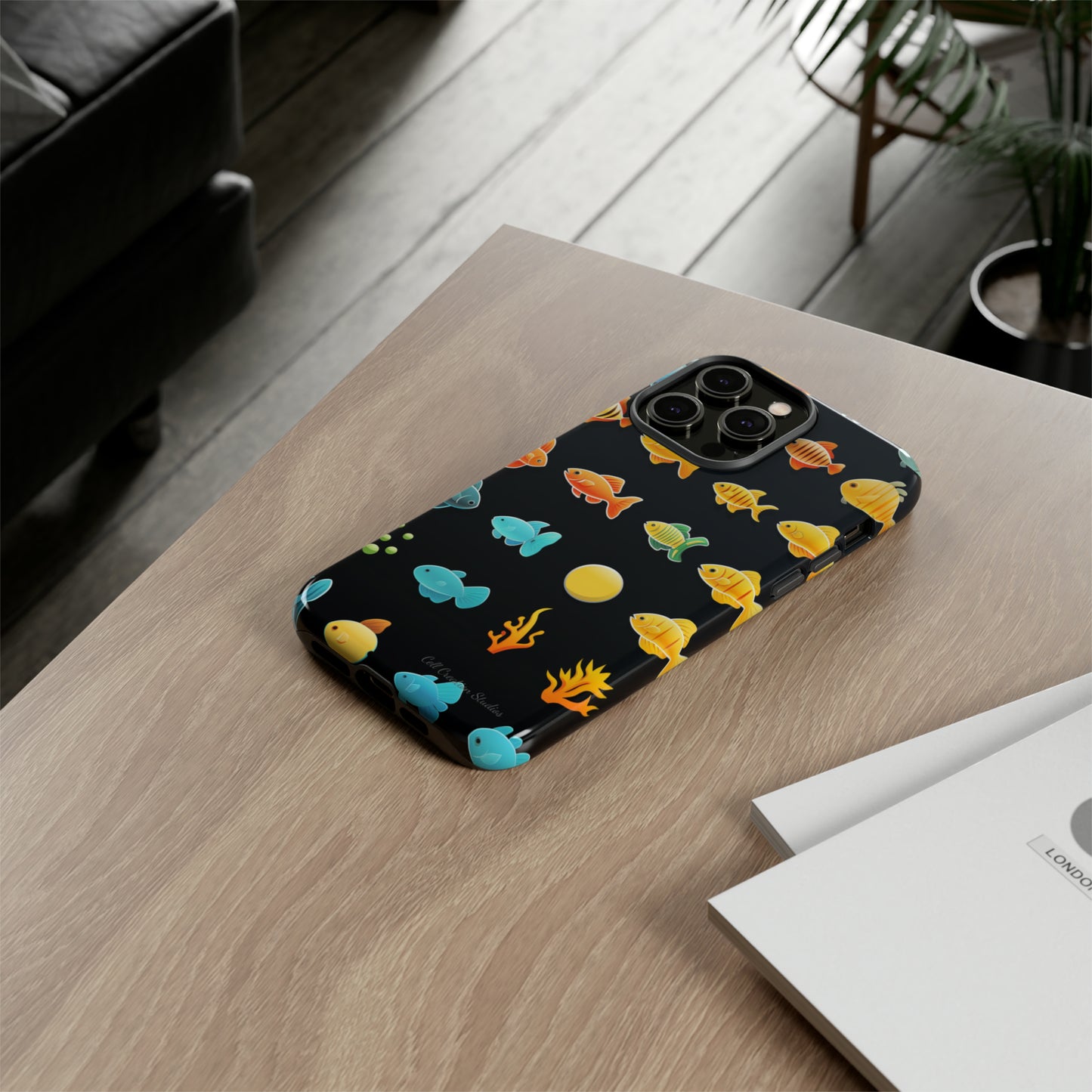 "AquaArt Fish" -Tough Phone Cases