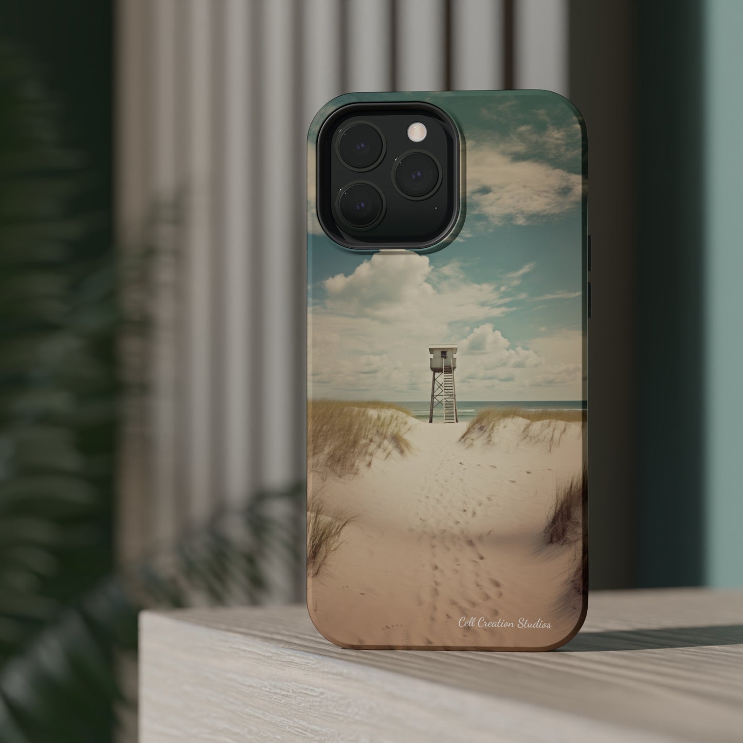 "Coastal Guardian" -MagSafe Tough iPhone Cases