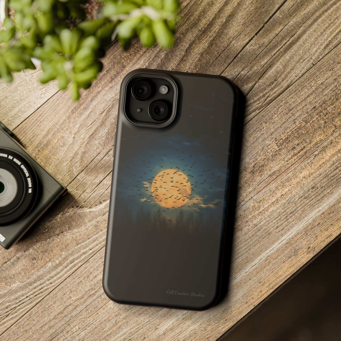 "Lunar Serenity" -MagSafe Tough iPhone Cases