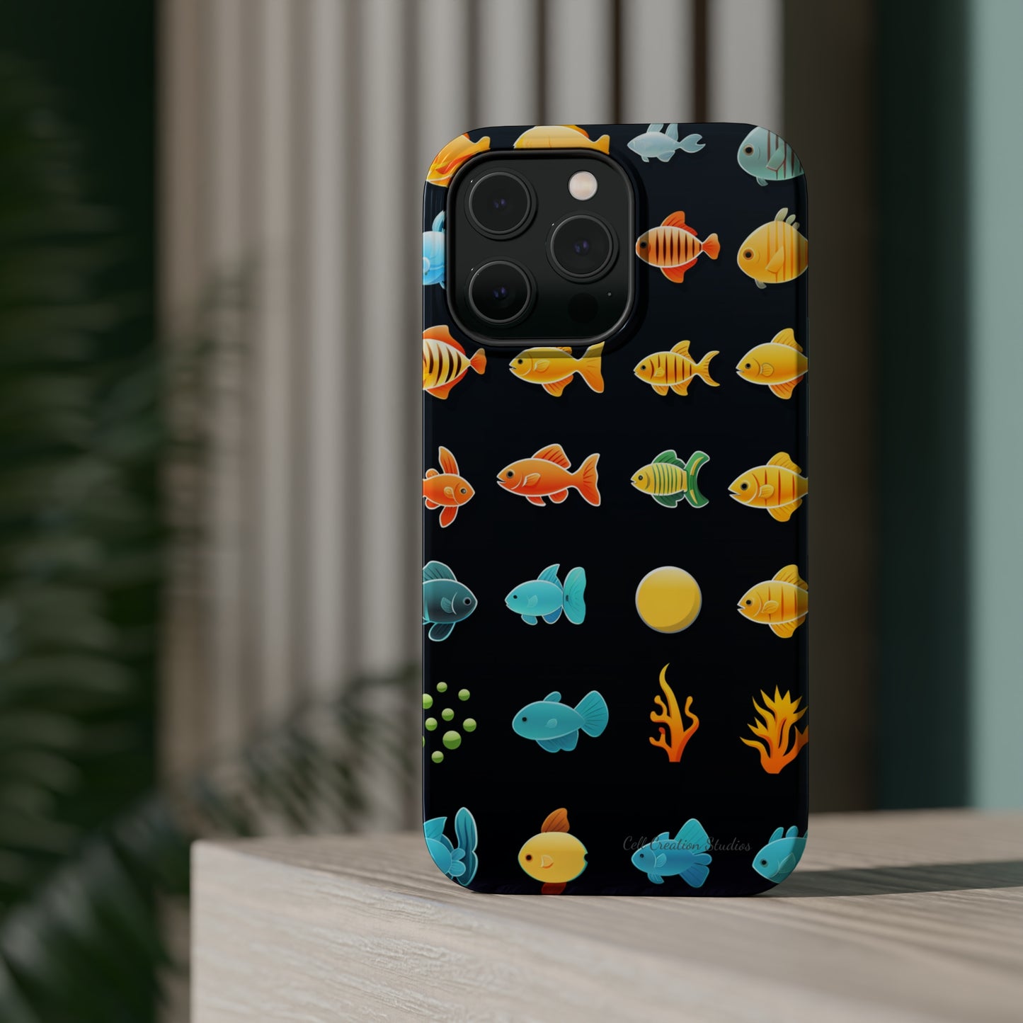 "AquaArt Fish" -MagSafe Tough Phone Cases