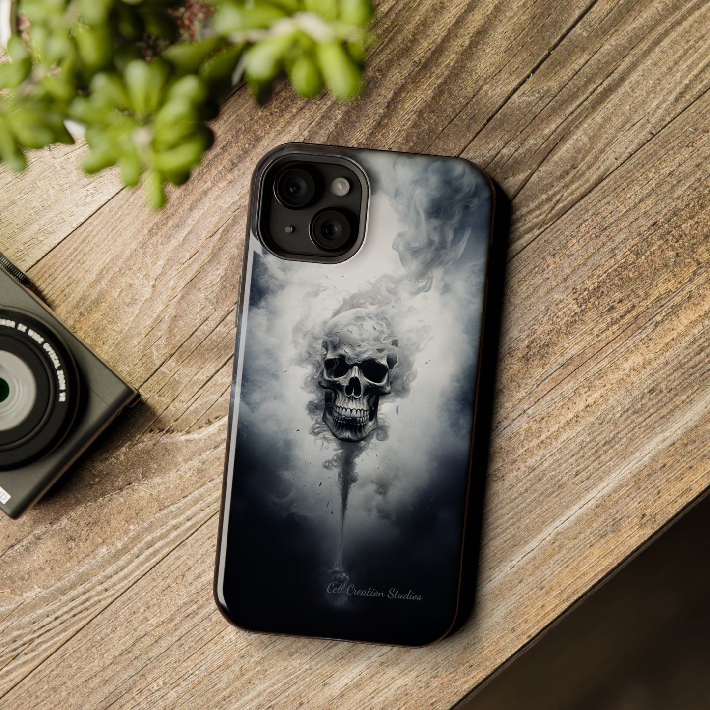 "Mystic Smoke Skull" -MagSafe Tough iPhone Cases